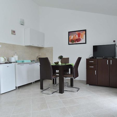 Vila Lucice Petrovac Екстериор снимка