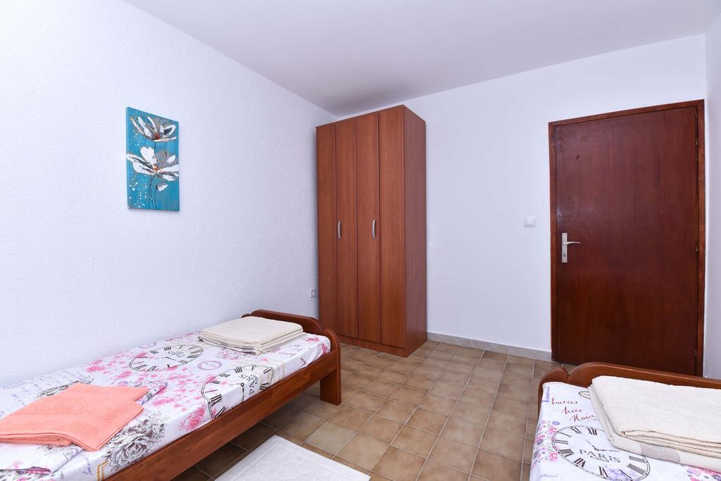 Vila Lucice Petrovac Екстериор снимка