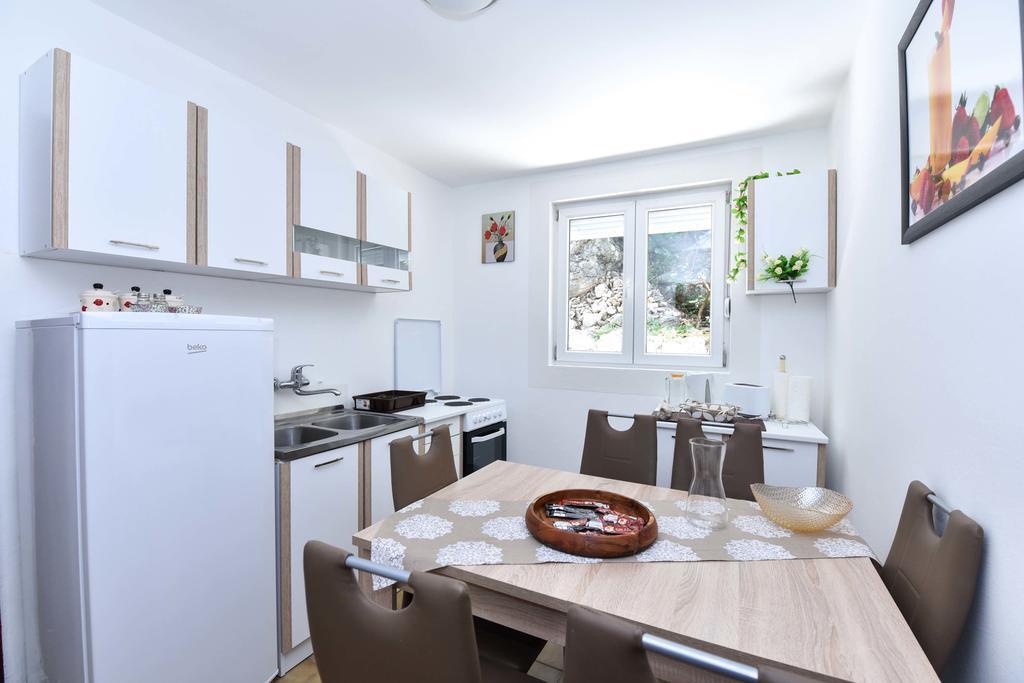 Vila Lucice Petrovac Екстериор снимка