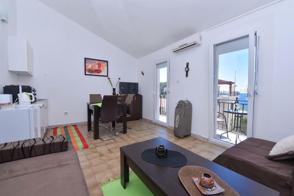 Vila Lucice Petrovac Екстериор снимка